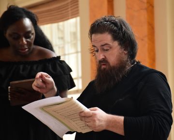 April rehearsing with Lee
